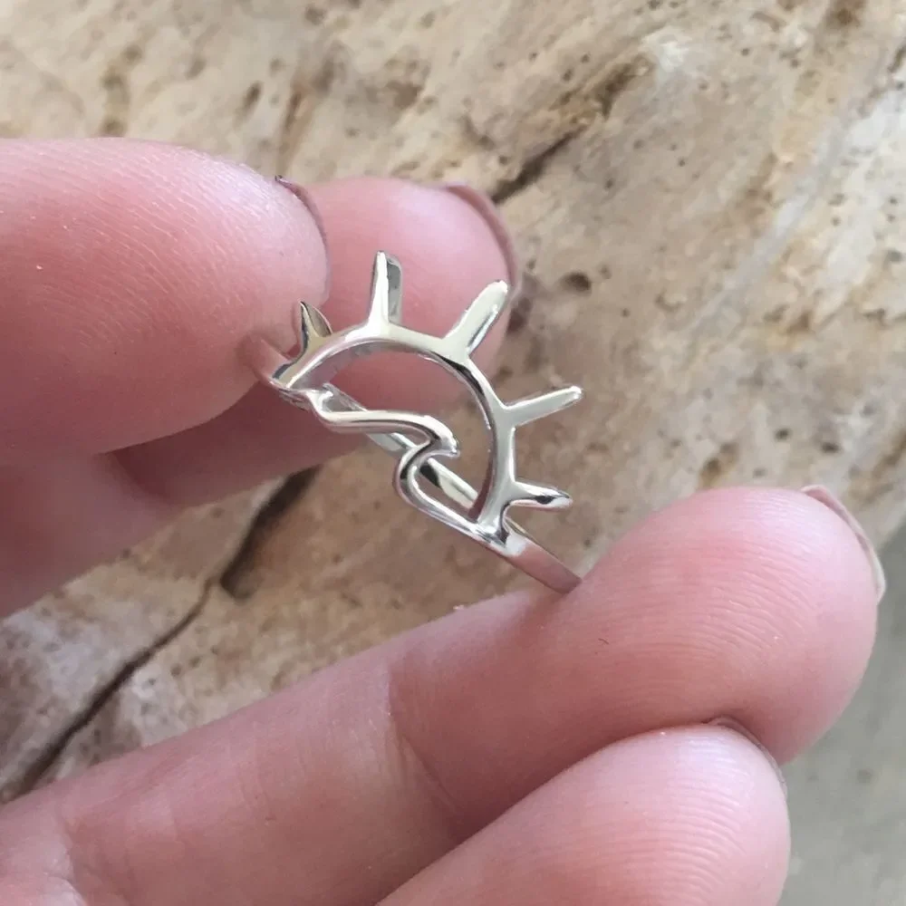 Sterling Silver Sun and Wave Ring Size 6